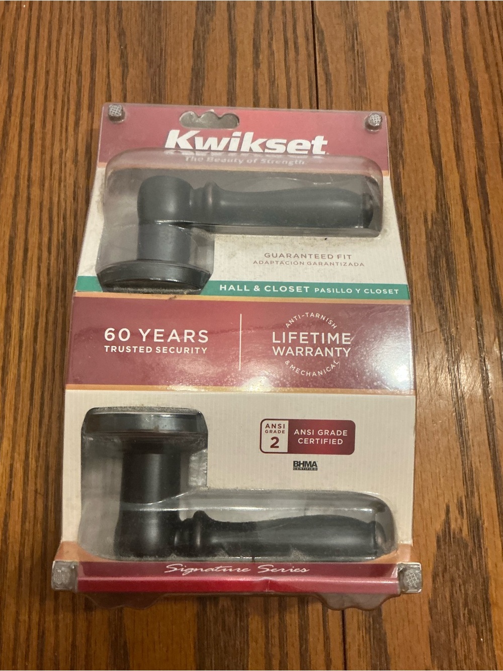 Kwikset Signature Series Hall & Closet Lever Door Handle Matte Black 97200-671